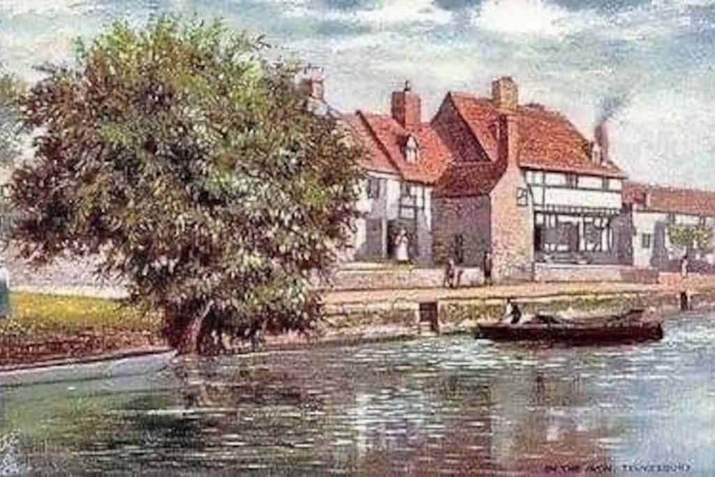 Riverside Cottage تِوْكيسبوري المظهر الخارجي الصورة